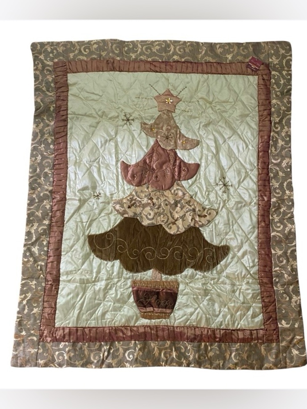 Cracker Barrel Holiday Quilt Season Of Glory Gold Tone Christmas Tree Vintage